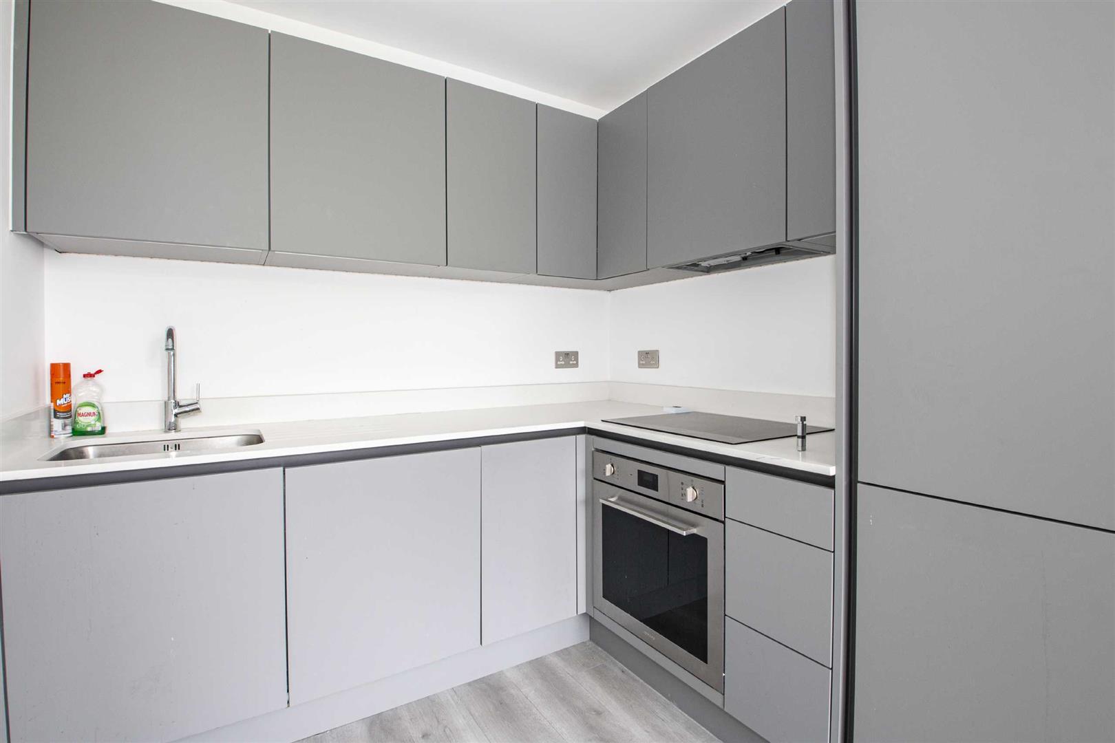 2 Foxhunter Drive, Linford Wood, Milton Keynes
